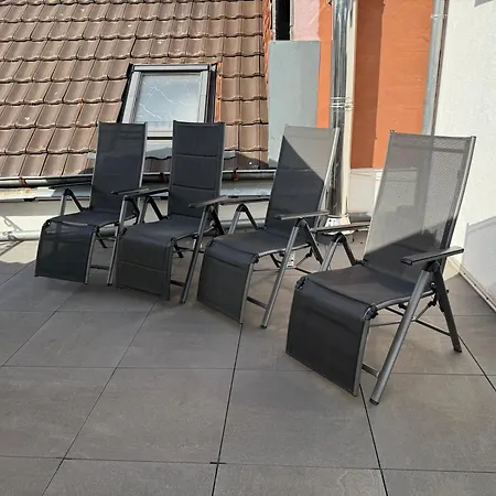 Im Tal 2 Haus - 2 We, 5 Sz,3 Baeder, 11 Betten - Klimaanlage *