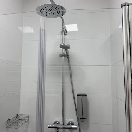 Im Tal 2 Haus - 2 We, 5 Sz,3 Baeder, 11 Betten - Klimaanlage Bergheim (Rhein-Erft-Kreis)