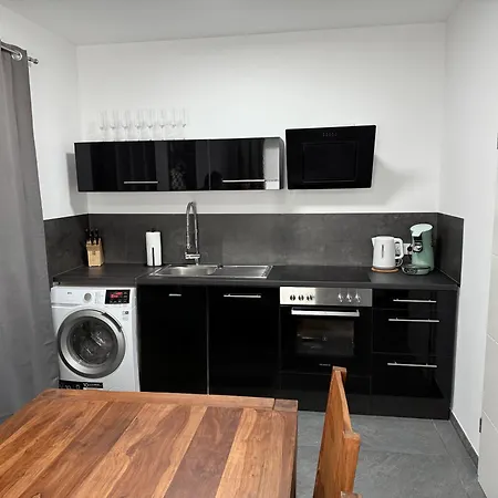 Im Tal 2 Haus - 2 We, 5 Sz,3 Baeder, 11 Betten - Klimaanlage * Bergheim (Rhein-Erft-Kreis)