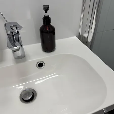 Im Tal 2 Haus - 2 We, 5 Sz,3 Baeder, 11 Betten - Klimaanlage *