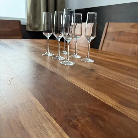 Im Tal 2 Haus - 2 We, 5 Sz,3 Baeder, 11 Betten - Klimaanlage Lägenhet *