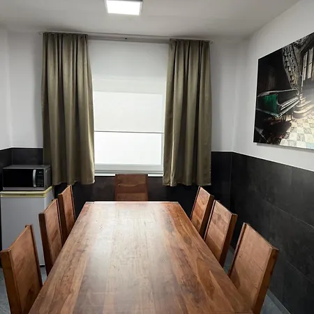 Im Tal 2 Haus - 2 We, 5 Sz,3 Baeder, 11 Betten - Klimaanlage Lägenhet