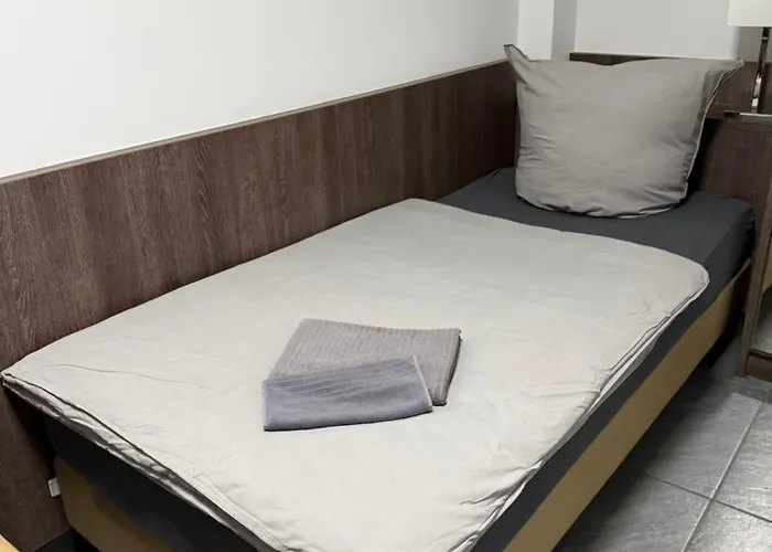 Im Tal 2 Haus - 2 We, 5 Sz,3 Baeder, 11 Betten - Klimaanlage *