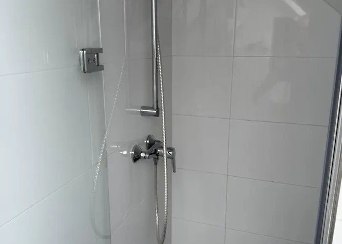 Appartamento Im Tal 2 Haus - 2 We, 5 Sz,3 Baeder, 11 Betten - Klimaanlage Bergheim (Rhein-Erft-Kreis)